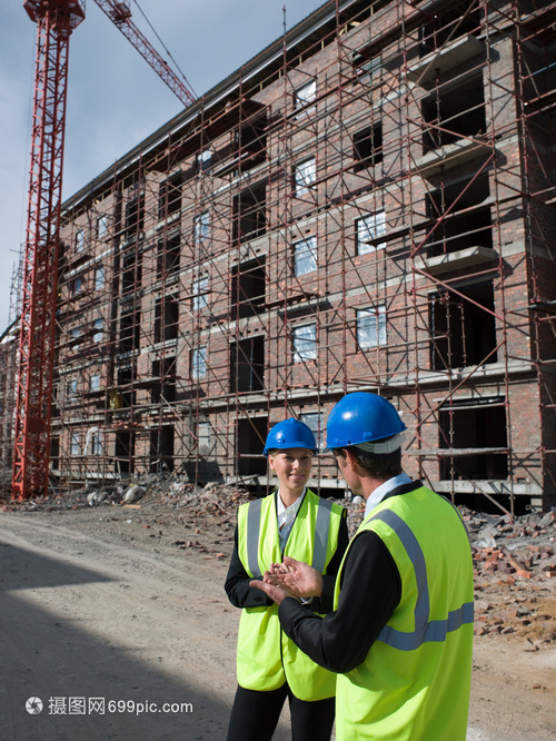 工地工程师在建筑工程施工中的角色与职责